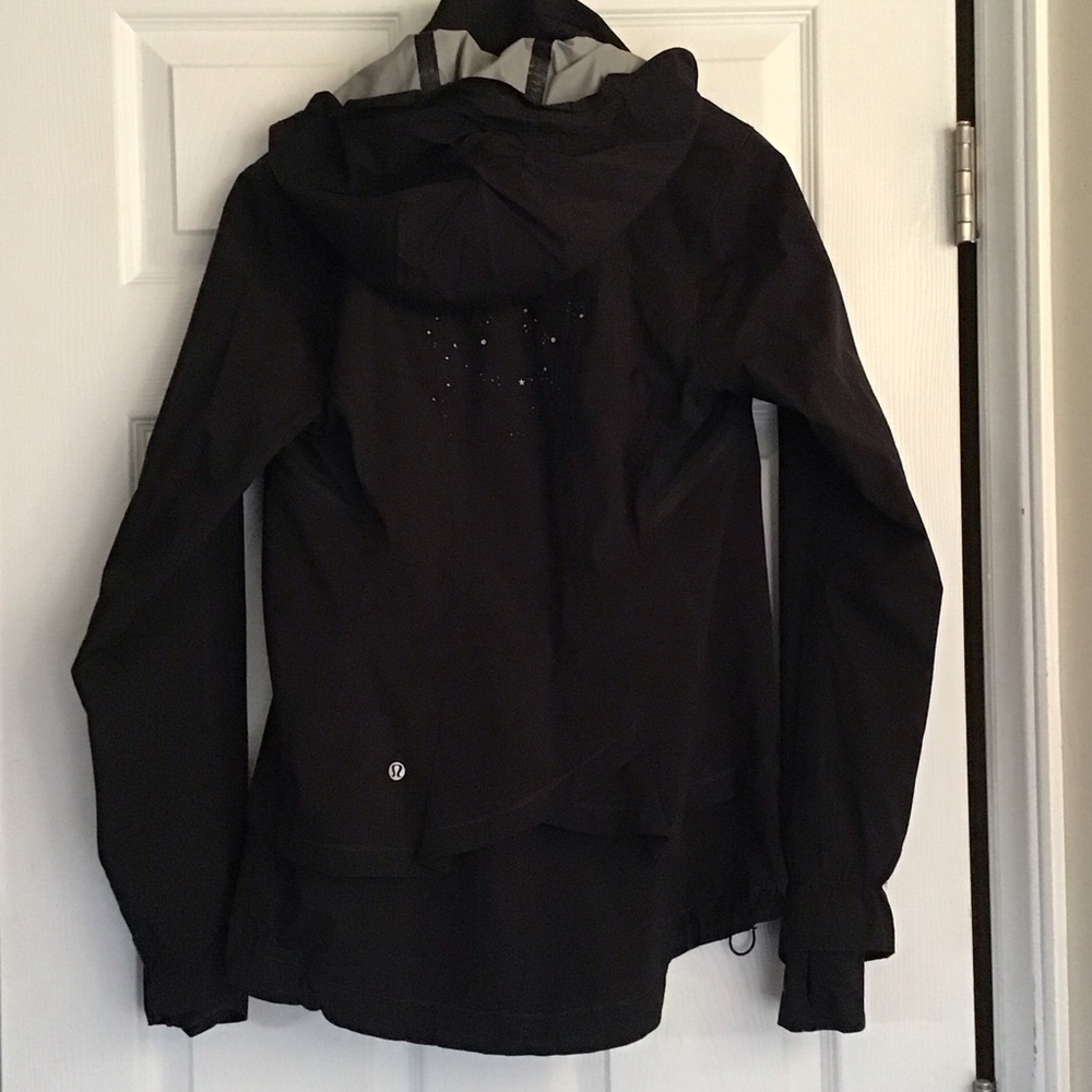 lululemon athletica Black Raincoat with Gray Accents - Picture 6 of 10